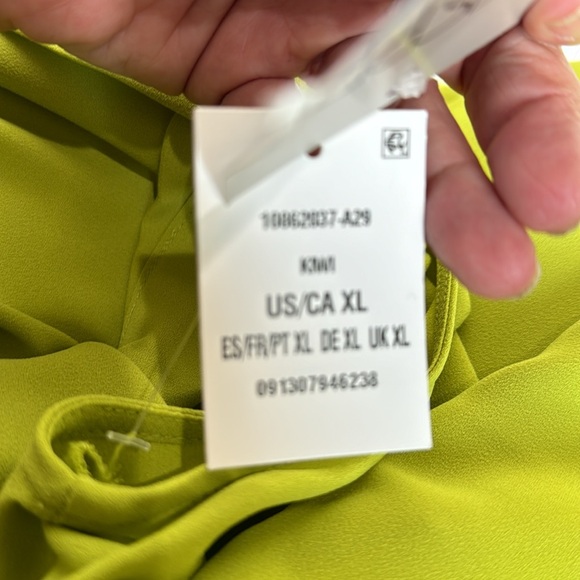 Kasper Women’s Tie Front Blouse - Picture 7 of 7